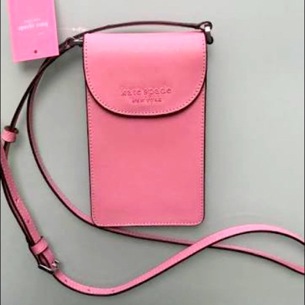 🆕Cameron monotone NS flap phone crossbody